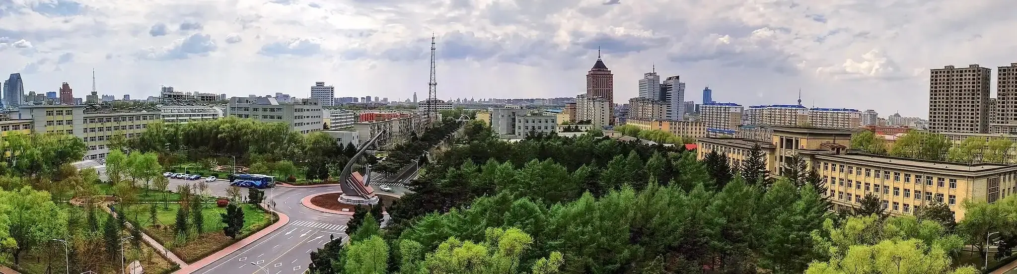 تصویر ۴ از دانشگاه جیلین